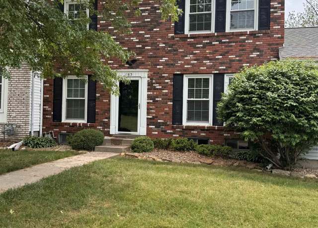 Property at 165 Carriage Hl, Macomb, IL 61455, 3 beds, 2.5 baths