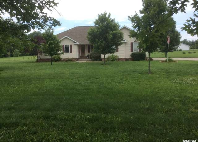 Property at 842 E Haney Rd, Carbondale, IL 62901, 4 beds, 2.5 baths