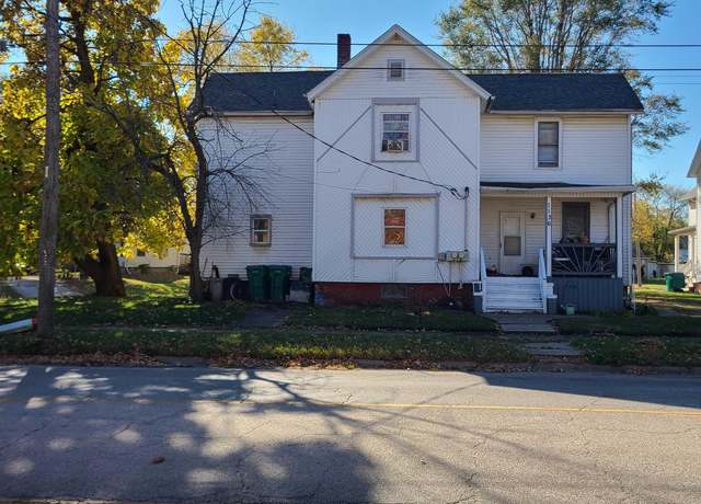 Property at 1136 Grand Ave, Galesburg, IL 61401, 4 beds, 2 baths