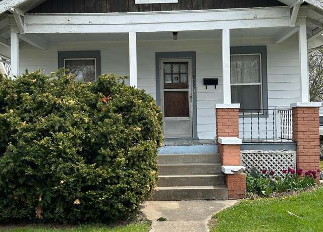 Property at 1020 N Walnut St, Springfield, IL 62702, 2 beds, 1 bath