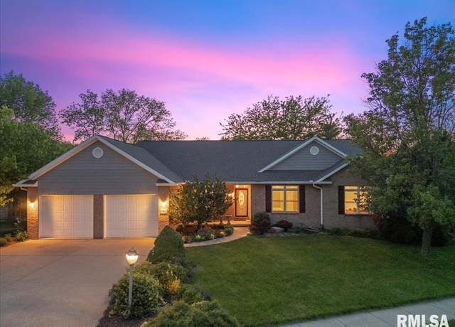 Property at 1963 Chestnut Ln, Washington, IL 61571, 4 beds, 3 baths