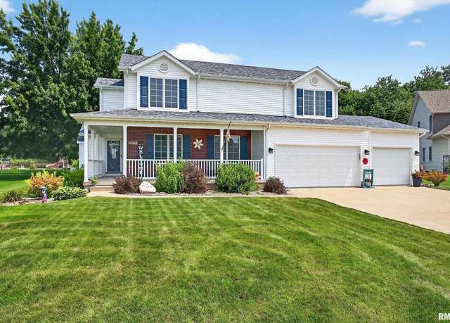 Property at 1971 Royal Ct, Bettendorf, IA 52722, 4 beds, 4 baths