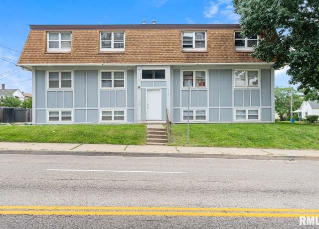 Property at 629 W Washington St, Springfield, IL 62702, 8 beds, 4 baths