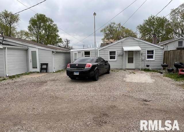 Property at 516 Highland, Springfield, IL 62704, 3 beds, 3 baths
