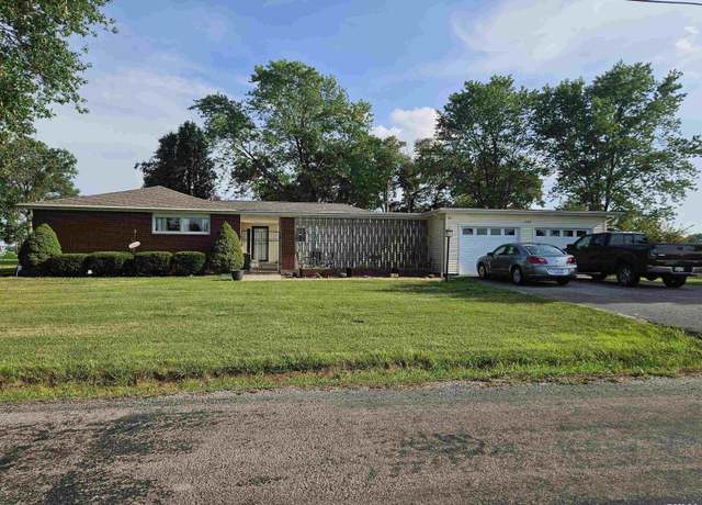 Property at 13522 Bowling Alley Rd, Benton, IL 62812, 3 beds, 2.5 baths