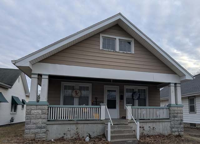 Property at 2304 State St, Quincy, IL 62301, 2 beds, 1 bath