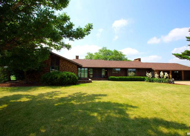 Property at 12165 N 850th Ave, Cambridge, IL 61238, 4 beds, 3.5 baths