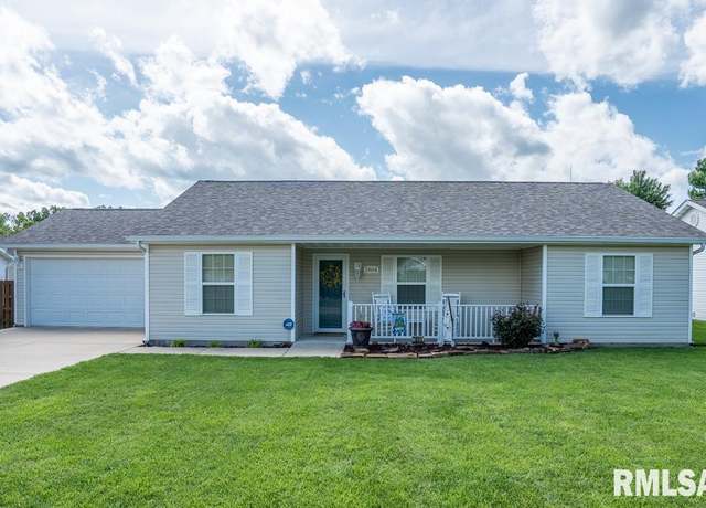 Property at 1804 Bridge St, Marion, IL 62959, 3 beds, 2 baths