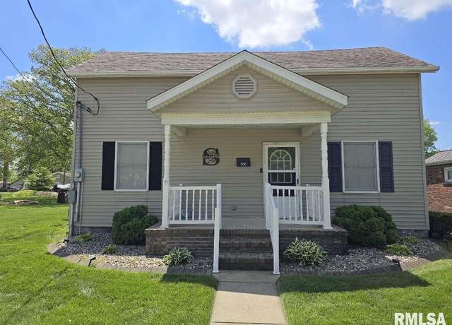 Property at 930 N 4th St, Breese, IL 62230, 3 beds, 2 baths
