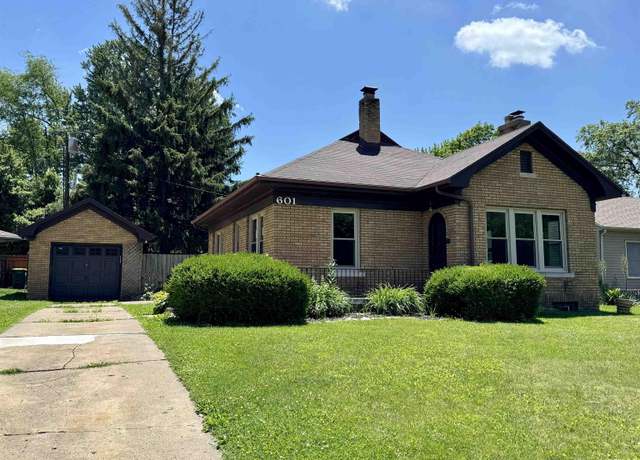 Property at 601 Compton Pkwy, Macomb, IL 61455, 2 beds, 1 bath