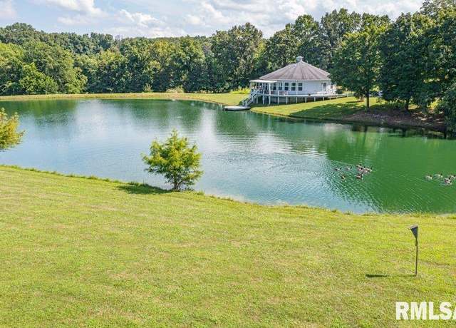 Property at 14290 E Windsong Rd, Mt Vernon, IL 62864, 2 beds, 2 baths