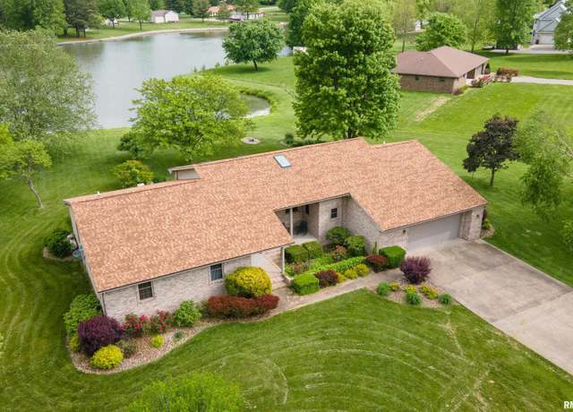 Property at 3880 Fawn Dr, Marion, IL 62959, 6 beds, 4.5 baths