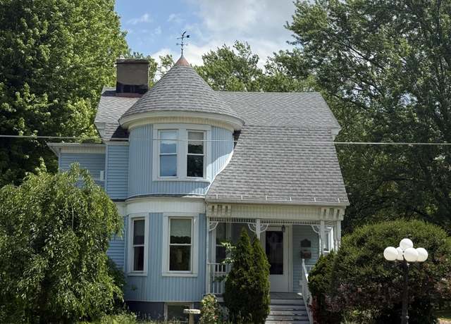Property at 111 N Broadway St, Lewistown, IL 61542, 3 beds, 2 baths