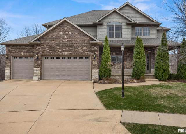 Property at 11032 N Hunters Trail Ct, Dunlap, IL 61525, 4 beds, 3.5 baths