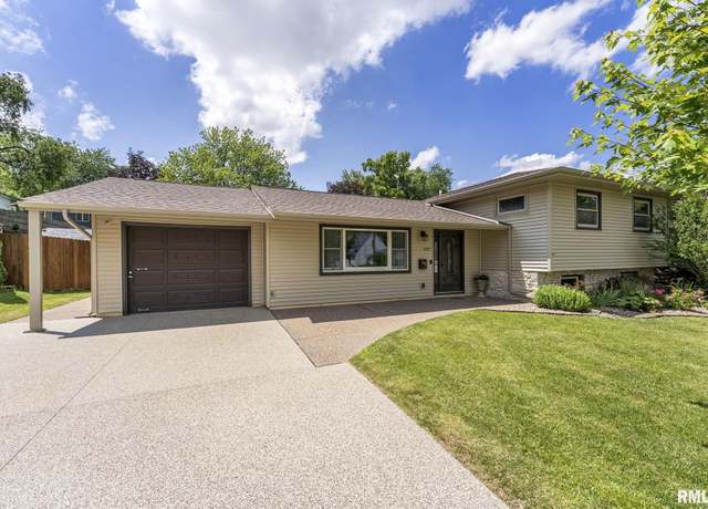 Property at 1927 San Jose Ct, Bettendorf, IA 52722, 3 beds, 2.5 baths
