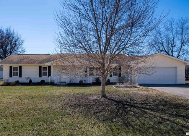 Property at 311 Gateway Rd, Marion, IL 62959, 3 beds, 2 baths