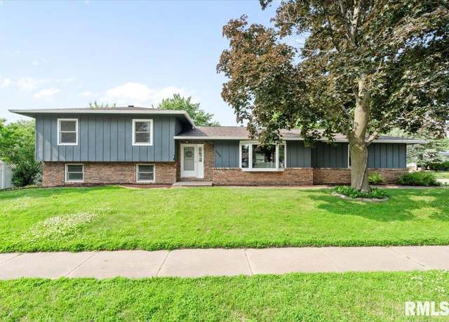Property at 3208 Winston Dr, Bettendorf, IA 52722-2238, 4 beds, 2.5 baths
