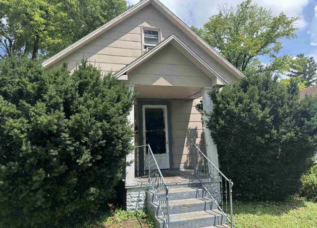 Property at 1317 S Cherry St, Centralia, IL 62801, 2 beds, 1 bath