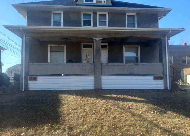 Property at 1418 Iowa St, Davenport, IA 52803, 6 beds, 2 baths