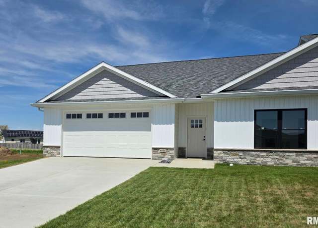 Property at 4621 Eugene Ct, Springfield, IL 62711, 2 beds, 2.5 baths