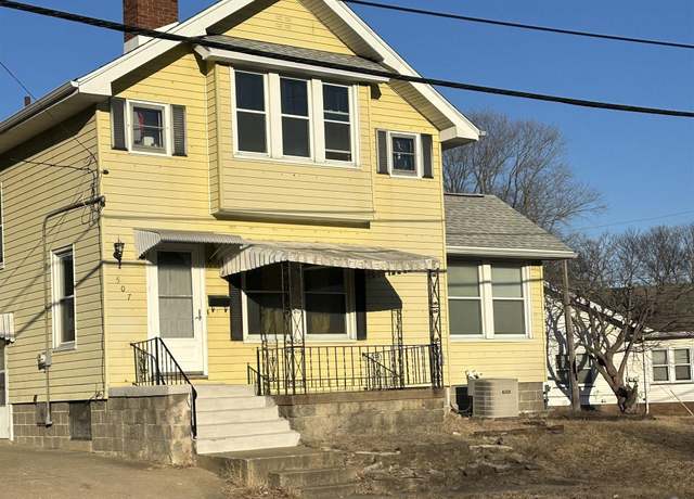 Property at 507 W Loucks Ave, Peoria, IL 61604, 3 beds, 1 bath