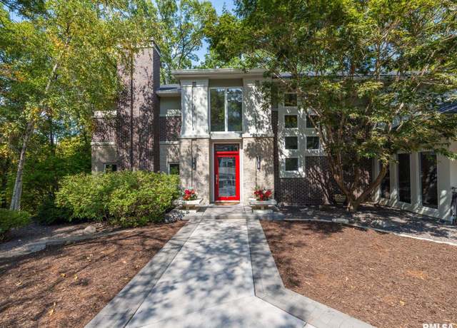 Property at 119 W Greystone Ct, Dunlap, IL 61525, 5 beds, 4.5 baths