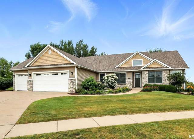 Property at 7 Redstone Ct, Le Claire, IA 52753, 4 beds, 3.5 baths