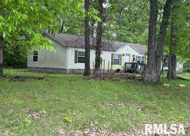 Property at 17750 Freeman Spur Rd, Herrin, IL 62948, 4 beds, 2.5 baths
