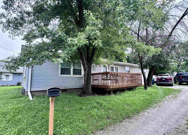 Property at 403 E Murray St, Macomb, IL 61455, 2 beds, 1 bath