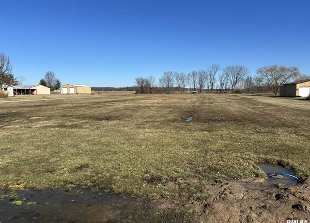 Property at 13727 Leisure Ln, Benton, IL 62812