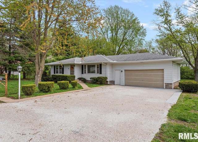 Property at 600 S Gatton St, Virginia, IL 62691, 3 beds, 3 baths