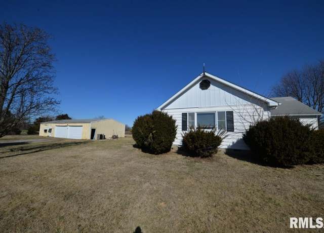 Property at 10616 E Freesia Rd, Mt Vernon, IL 62864, 3 beds, 2 baths