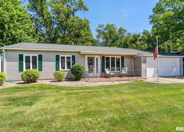 Property at 941 33rd Ave, East Moline, IL 61244, 3 beds, 1 bath