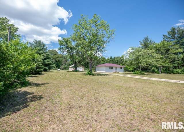 Property at 26044 County Road 2450 Rd N, Topeka, IL 61567, 2 beds, 1 bath