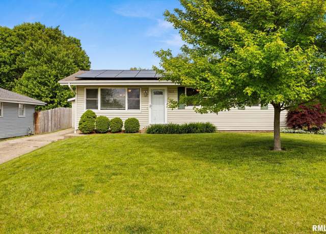 Property at 5603 N Renwood Ave, Peoria, IL 61614, 3 beds, 2 baths