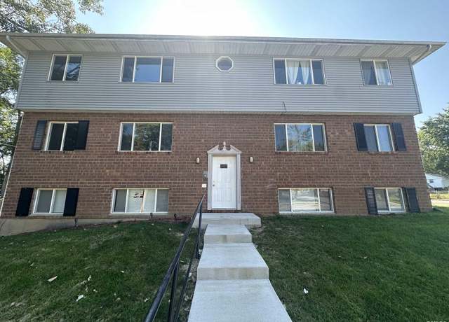 Property at 2827 N Elsie Ave #6, Davenport, IA 52804, 8 beds, 4 baths