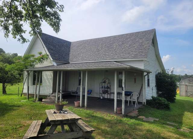 Property at 10192 E Davis Rd, Mt Vernon, IL 62864, 3 beds, 1 bath