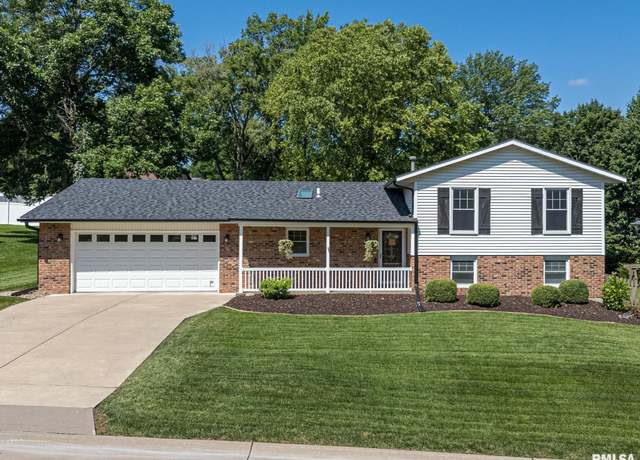 Property at 2504 N Blanchard St, Davenport, IA 52804, 3 beds, 2.5 baths