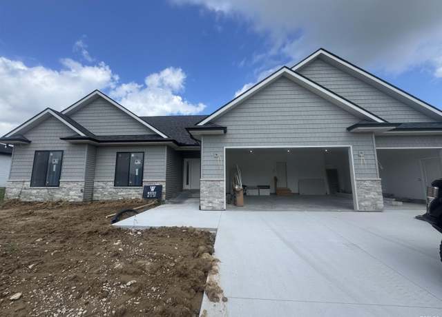 Property at 313 Linda Ln, Riverdale, IA 52722, 4 beds, 3 baths