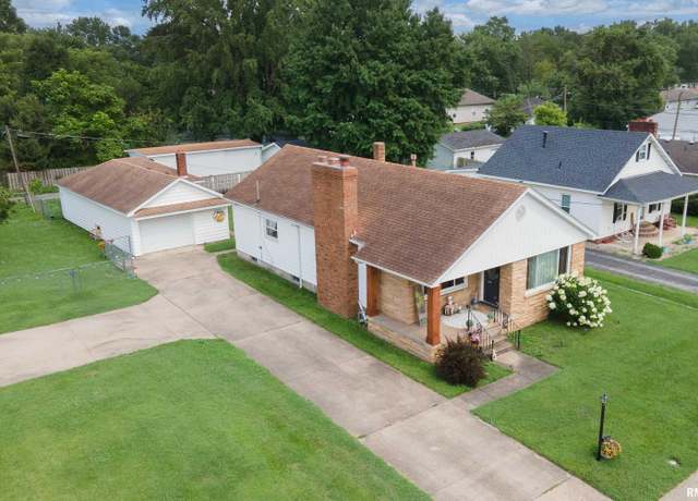 Property at 805 N Fair St, Marion, IL 62959, 2 beds, 1 bath