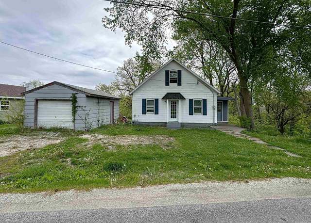 Property at 204 Main Ave, Matherville, IL 61231, 2 beds, 1 bath