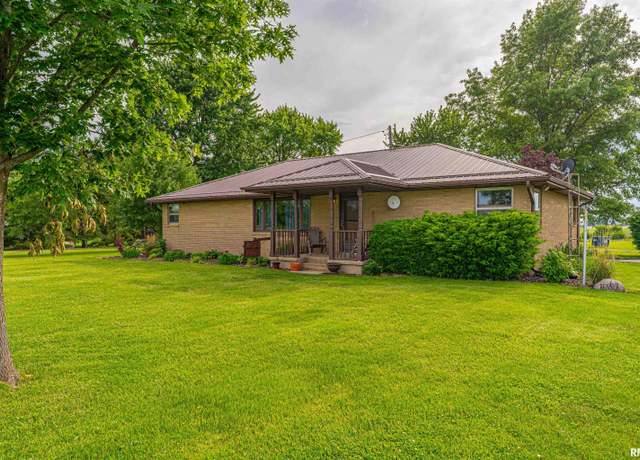 Property at 763 600th Ave, Elkhart, IL 62634, 3 beds, 1 bath