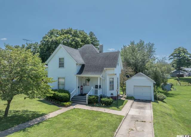 Property at 1033 E 1st Ave, Monmouth, IL 61462, 4 beds, 2 baths