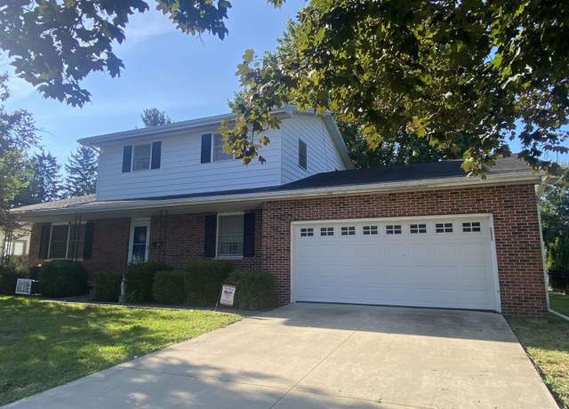 Property at 37 Westfair Dr, Jacksonville, IL 62650, 4 beds, 2.5 baths