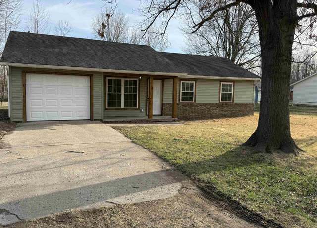 Property at 1607 E Pickett Ln, Marion, IL 62959, 3 beds, 1.5 baths