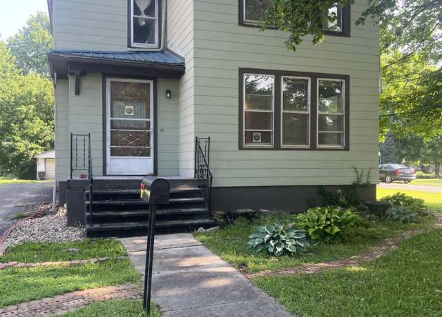 Property at 351 W North St, Galesburg, IL 61401, 4 beds, 2 baths