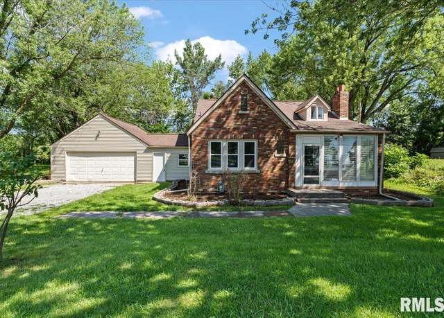 Property at 1031 N Shore Dr, Moline, IL 61265, 3 beds, 1 bath