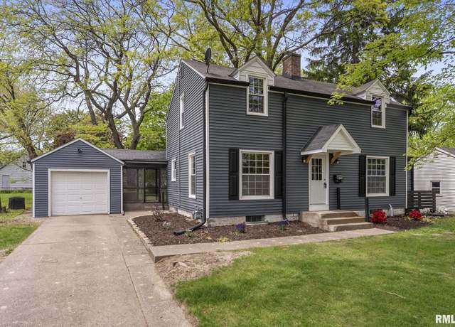 Property at 1606 Coffelt Ave, Davenport, IA 52803, 3 beds, 1.5 baths