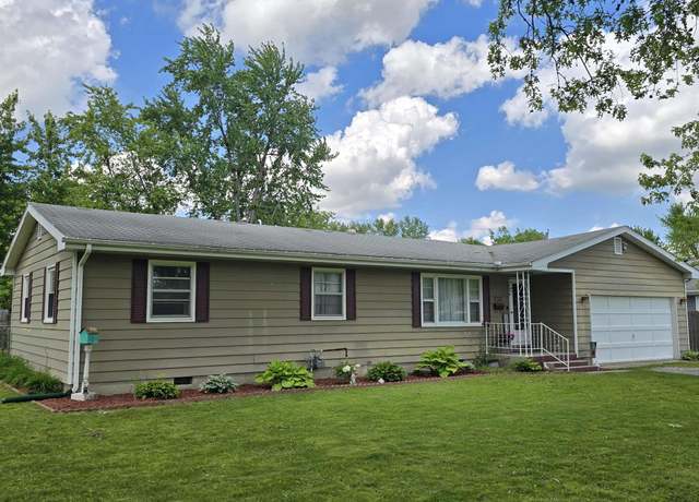 Property at 732 W Lovell St, Salem, IL 62881, 3 beds, 1.5 baths