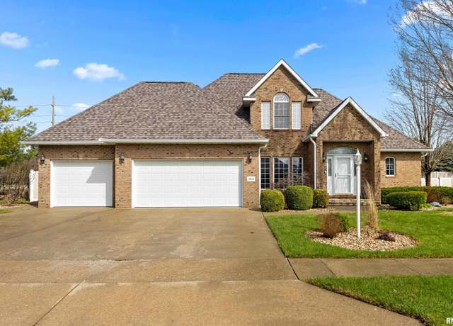 Property at 1808 Deerfield Dr, Morton, IL 61550, 4 beds, 3.5 baths
